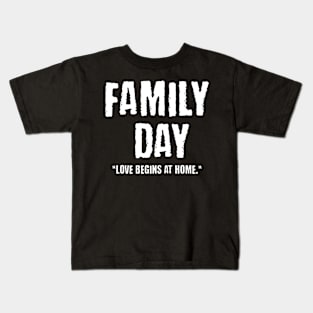 Family day Kids T-Shirt